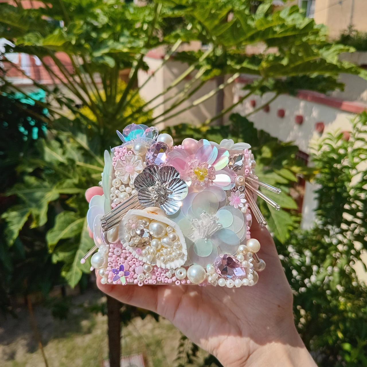 Blush pearl